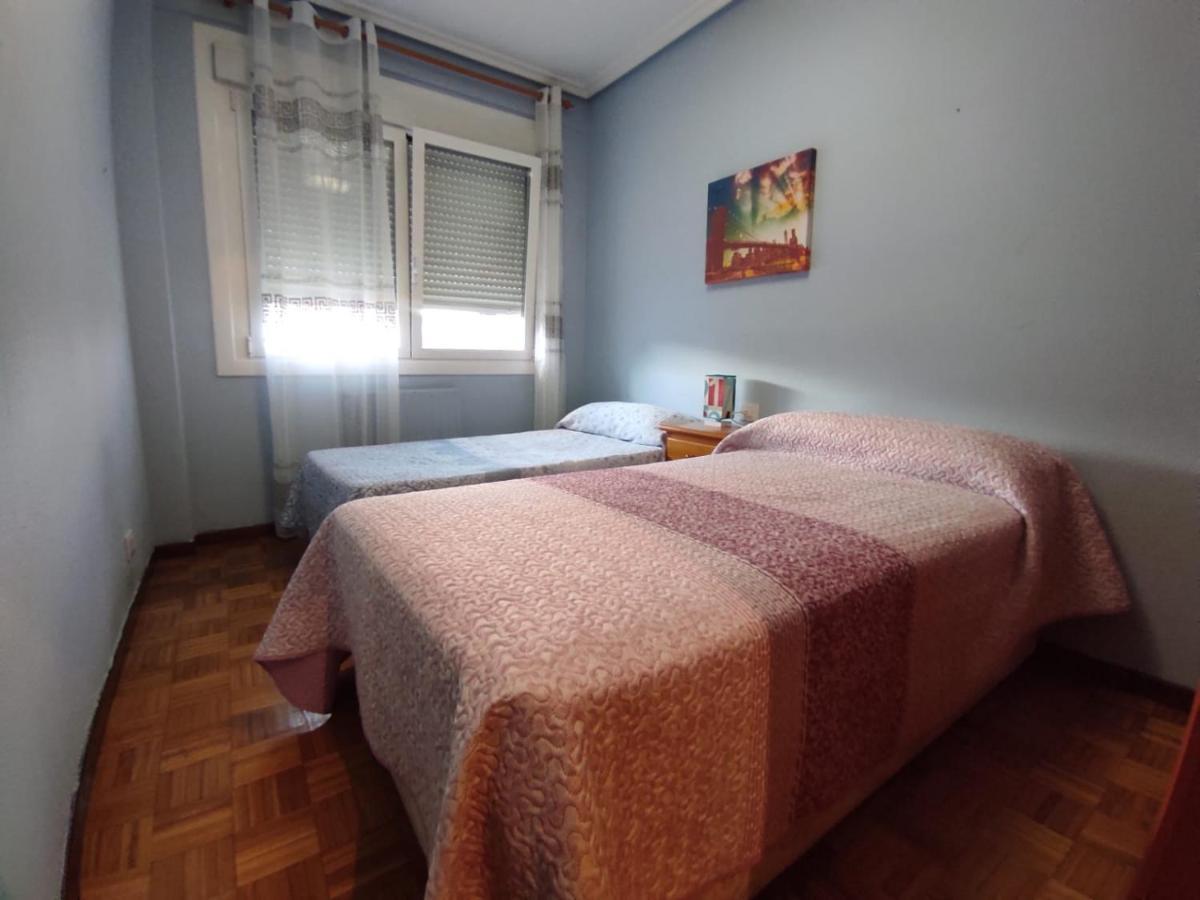 Piso Luminoso Y Tranquilo En Ourense Apartamento Exterior foto